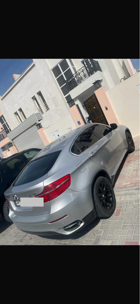 BMW X6, American import   - 3