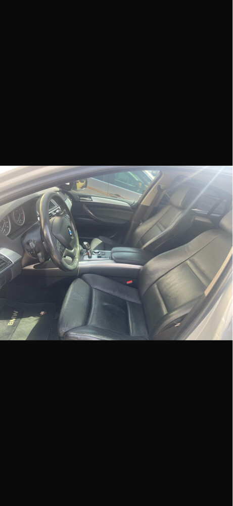 BMW X6, American import   - 2