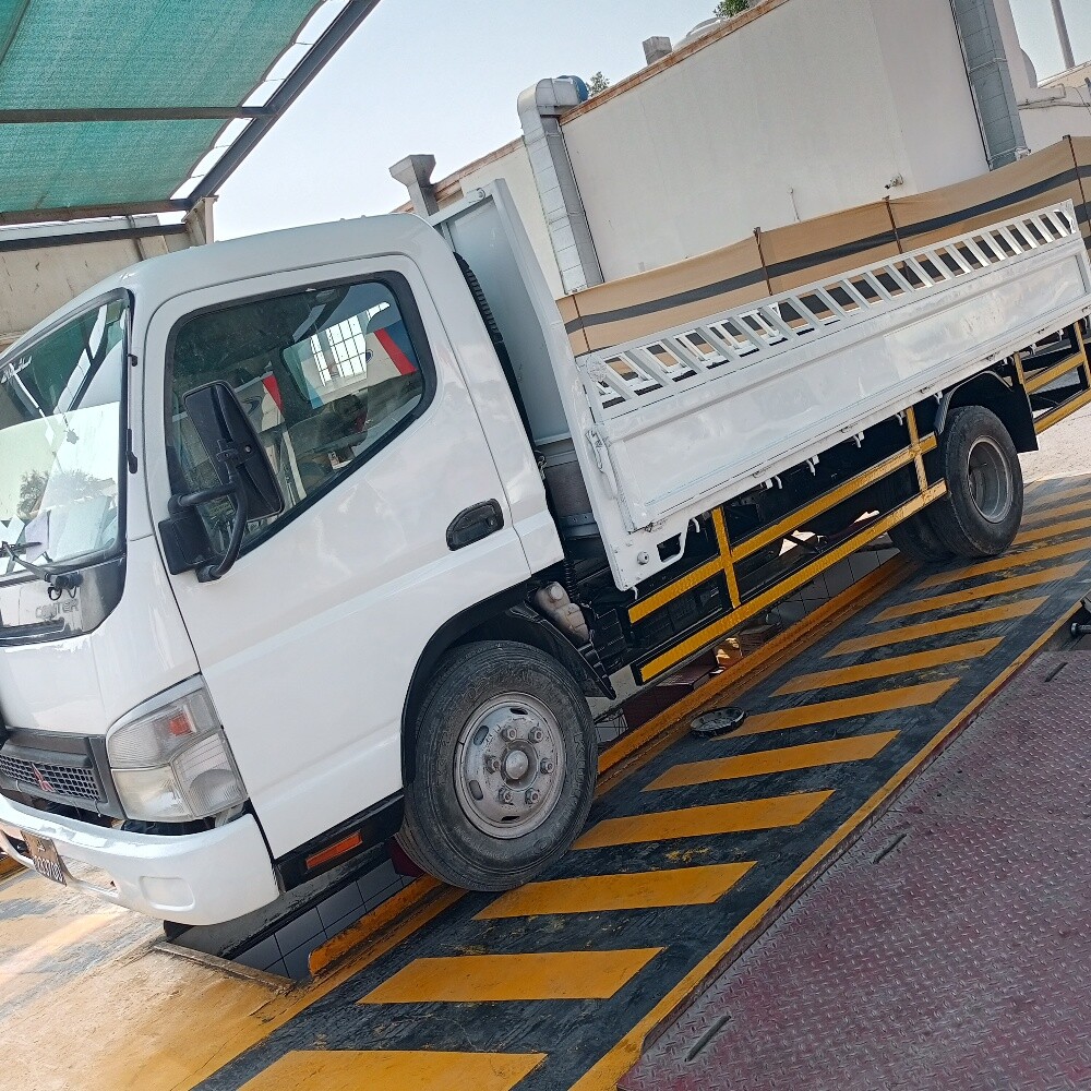 3 ton truck for moving - 1