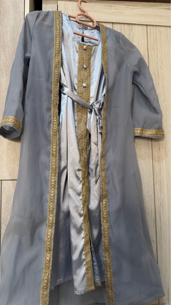 Abayas and dresses - 2