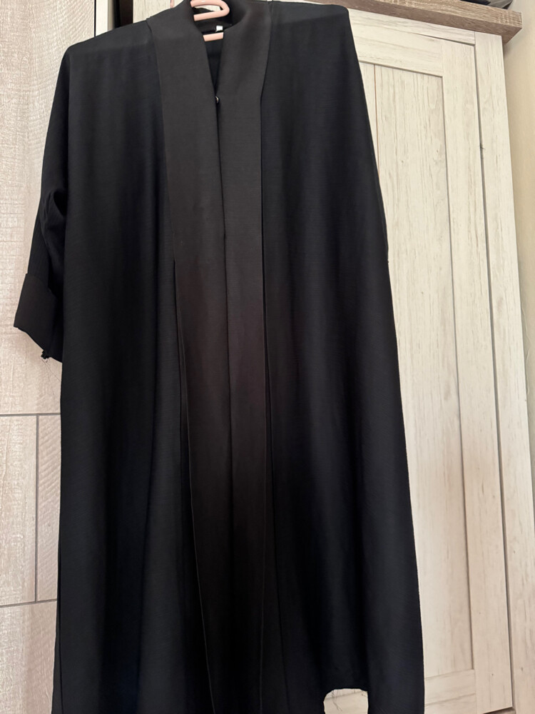 Abayas and dresses - 9