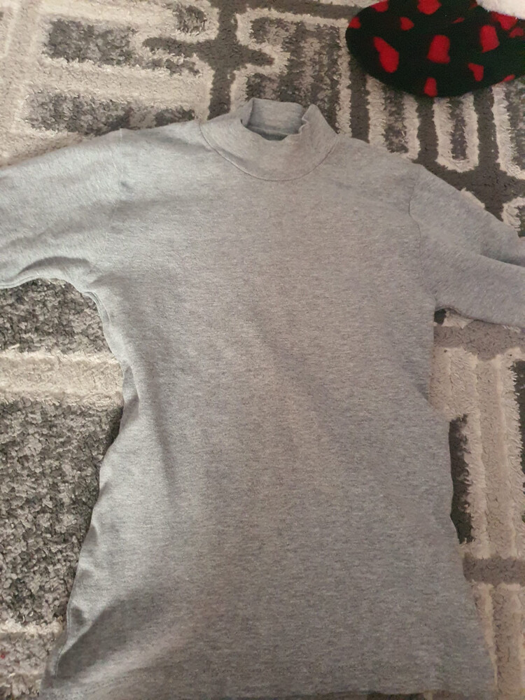 Pajamas and T-shirts - 19