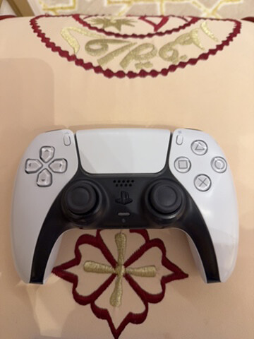 PS5 used controllers cheap price. - 1