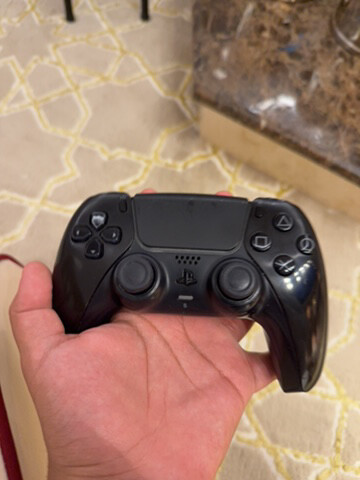 PS5 used controllers cheap price. - 2