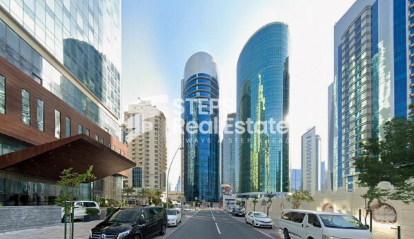مكتب مجهز بالكامل ومساحة - 2