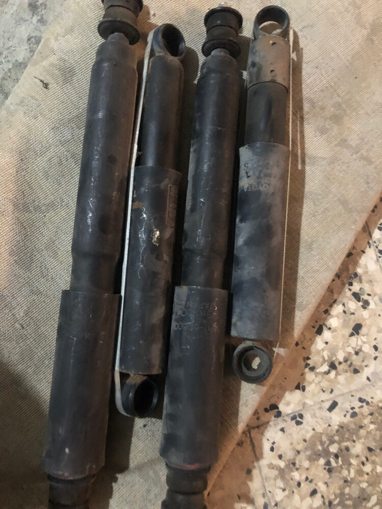 shock absorber Toyota sell - 1