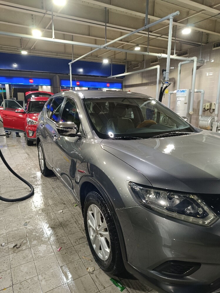 Nissan xtrail 2015 Low mileage — photo 4 for sale in Qatar