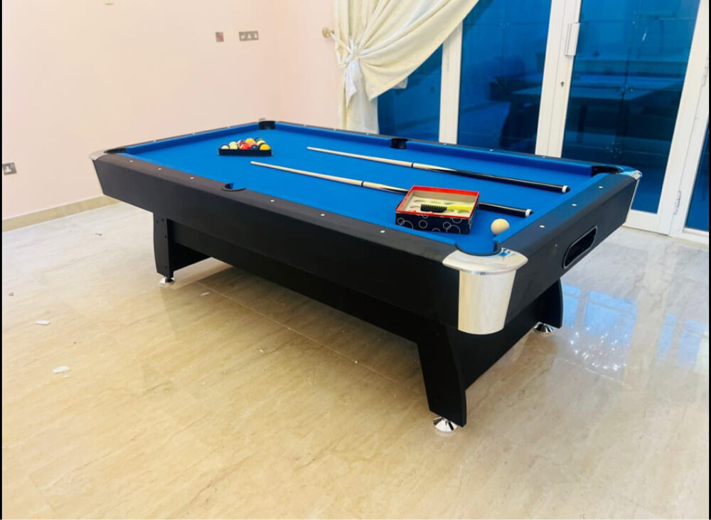 Billiard table 9ft - 3