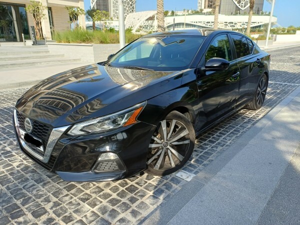 Nissan Altima SR2.5 Used Perfect - 1