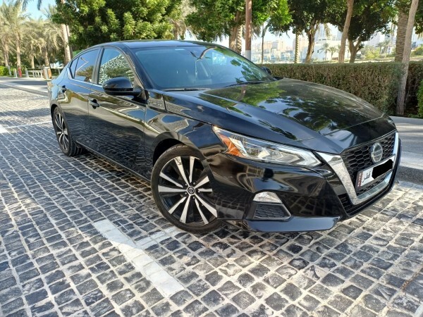 Nissan Altima SR2.5 Used Perfect - 3