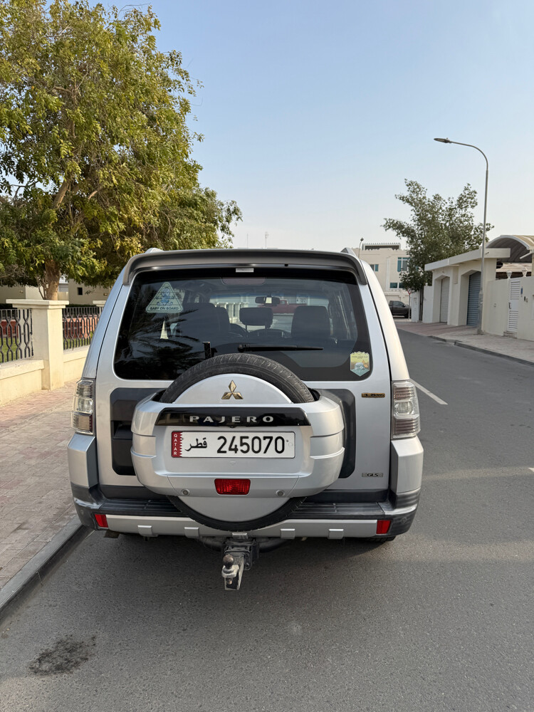 2008 Model Pajero Full Option  - 4