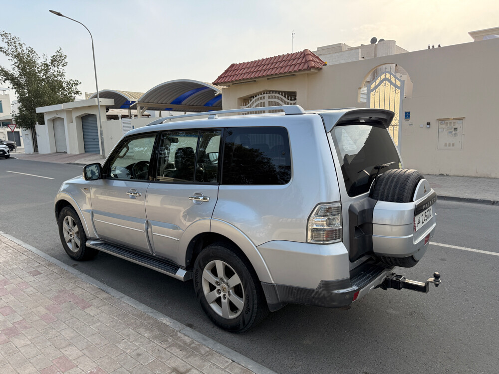 2008 Model Pajero Full Option  - 9