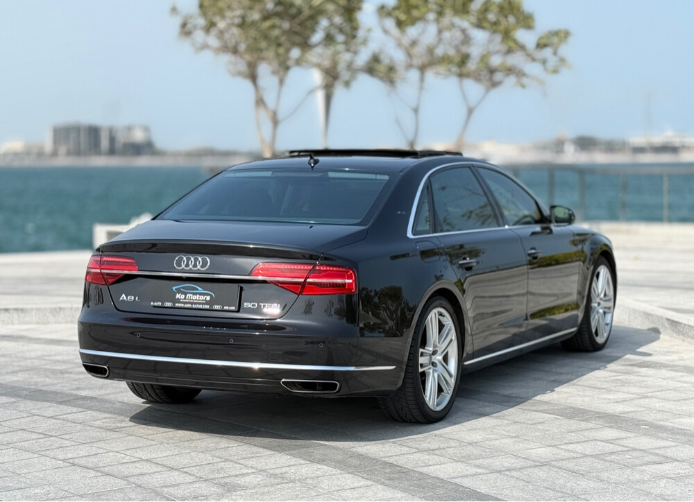 audi A8 2015 — photo 9 for sale in Qatar