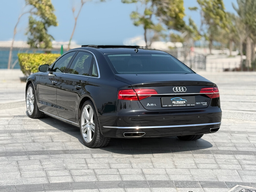 audi A8 2015 — photo 13 for sale in Qatar