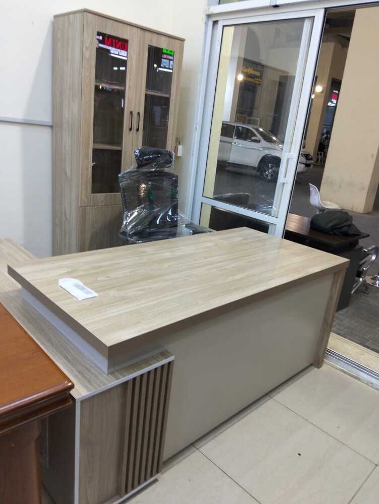 Office furniture for sell - 27