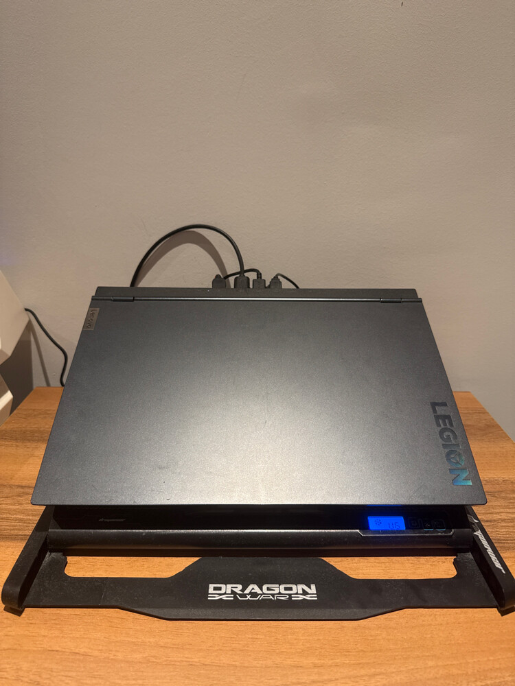 Lenovo Legion 5 15IMH05H - 4