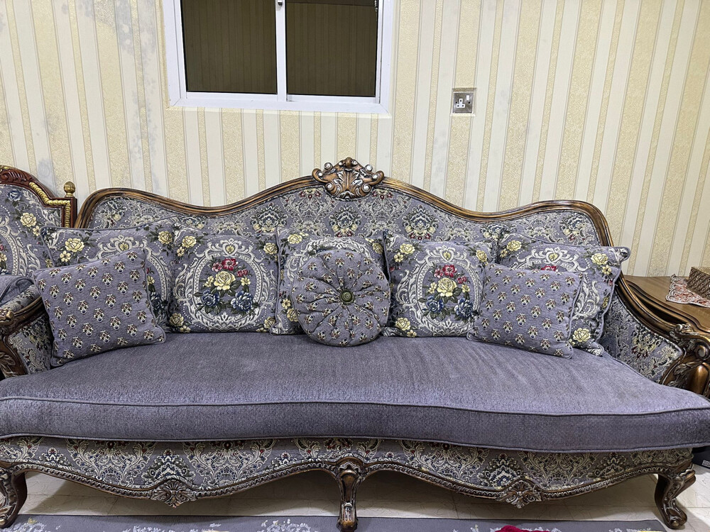 sofa for sale - 2