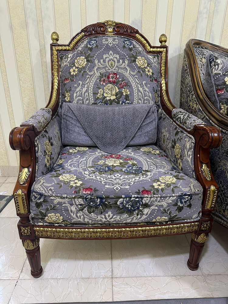 sofa for sale - 1