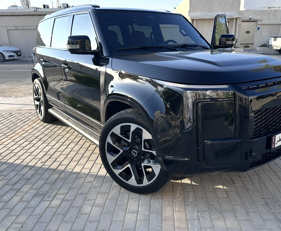 22” Khan rims with tires - 2