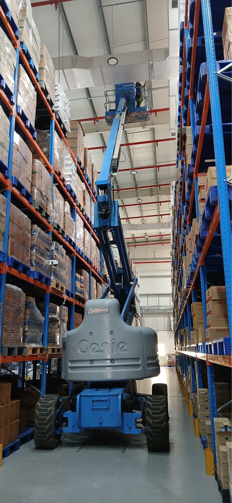 manlift Forqlift Scissorlift av - 1