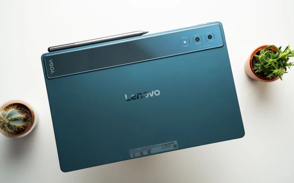 Lenovo Yoga Tab Plus - 3