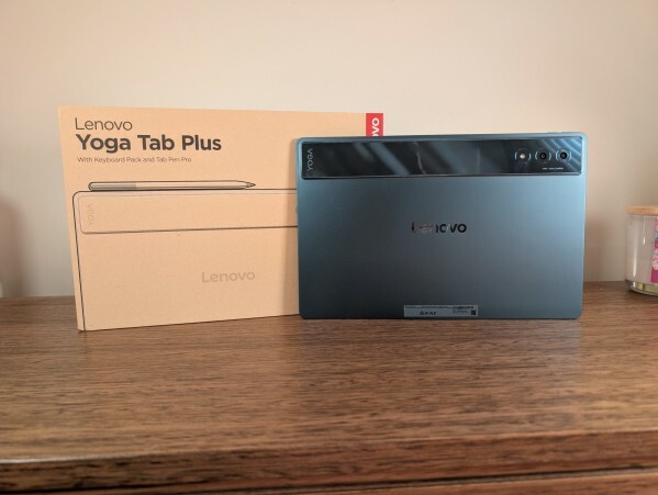 Lenovo Yoga Tab Plus - 2