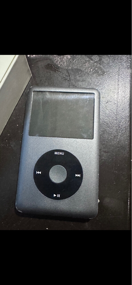 ipod perfect condition  - 1