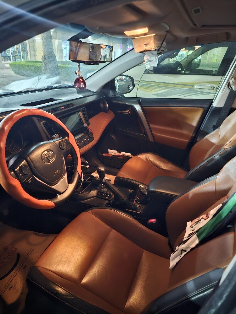 Toyota Rav4 Full option - 5