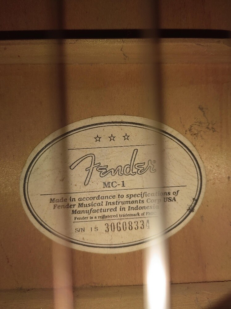 Fender classical Guitar - 5