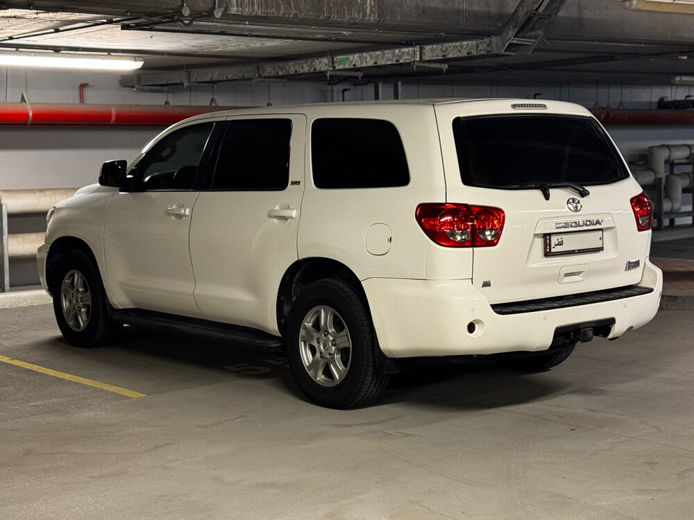sequoia 2014 — photo 7 for sale in Qatar