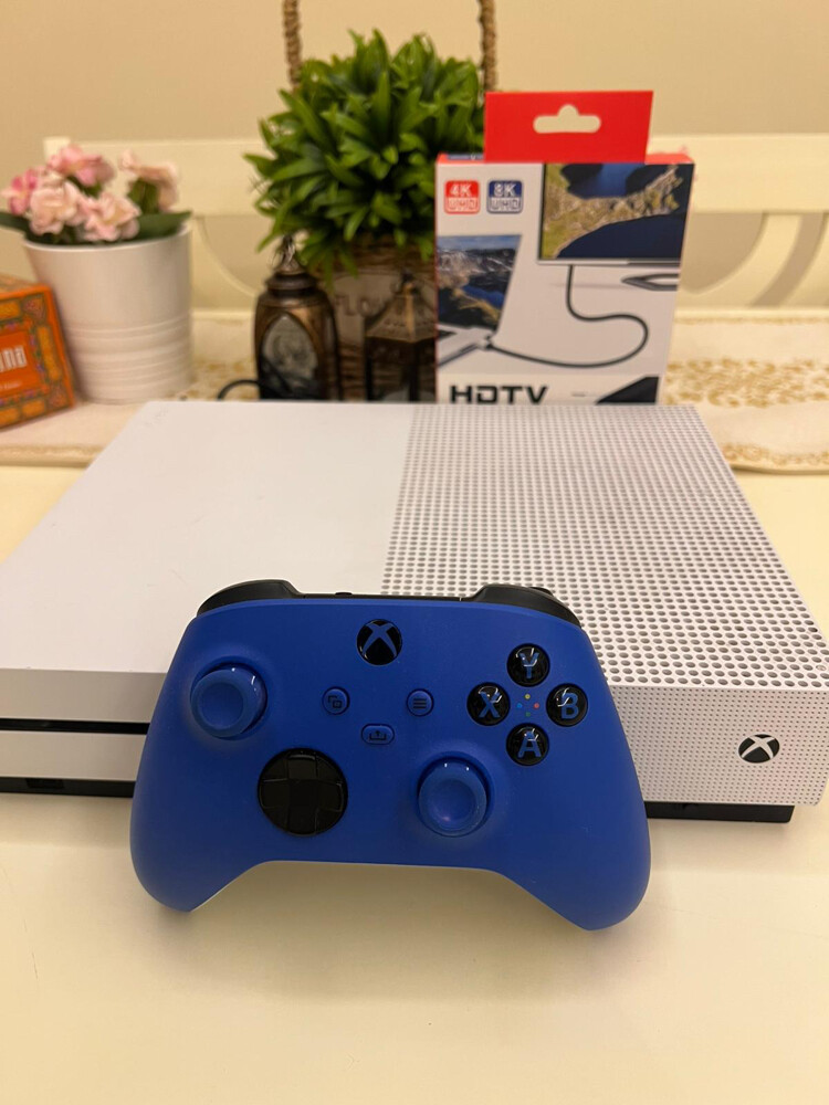 Xbox one S - 4