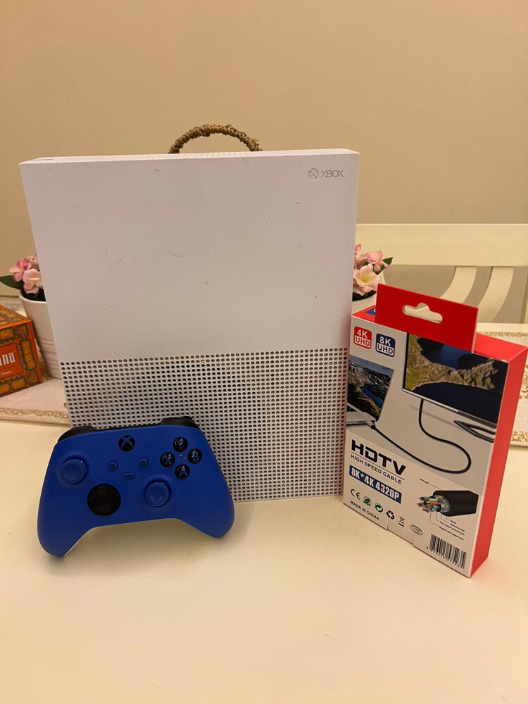 Xbox one S - 3