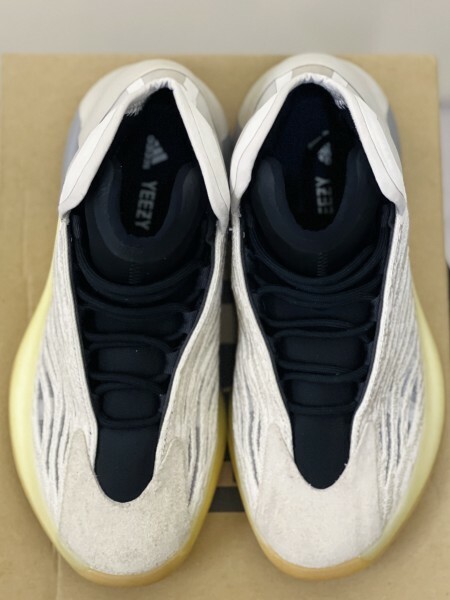 Yeezy QNTM Mist Slate UK 8.5 - 2