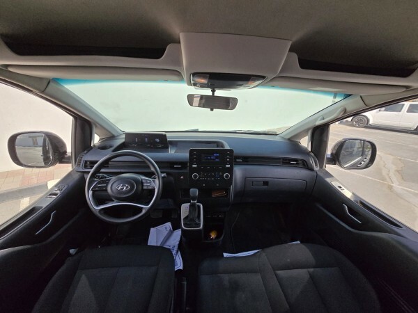 STARIA 2023 FOR SALE — photo 6 for sale in Qatar