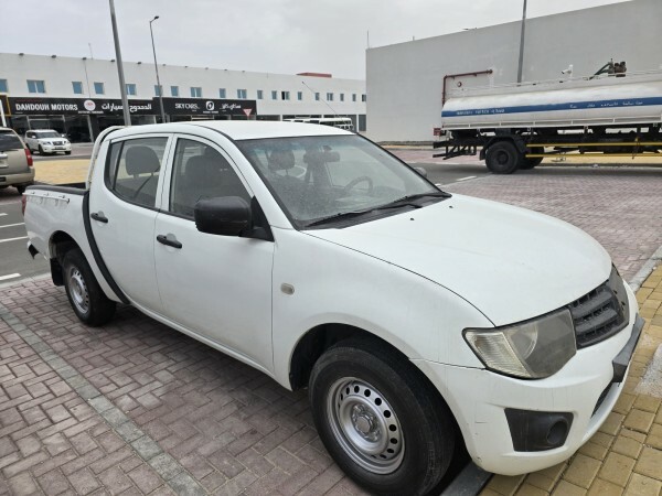 L200 PICKUP 2015 FOR SALE — photo 7 for sale in Qatar
