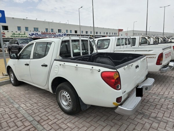 L200 PICKUP 2015 FOR SALE — photo 2 for sale in Qatar