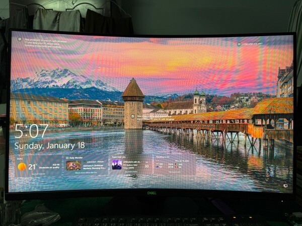 Dell 32'' Curved Gaming Monitor - 4