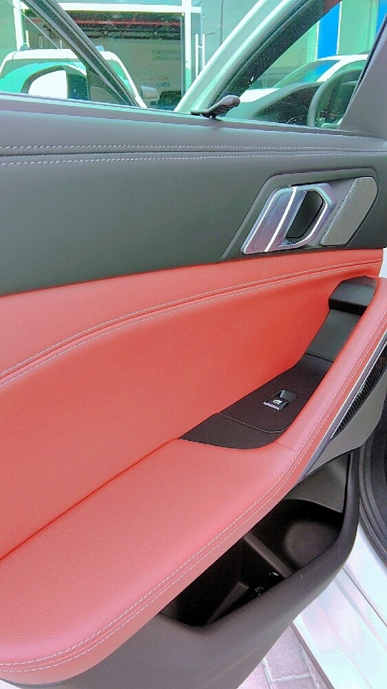 BMW X6 2021 Full Option — photo 17 for sale in Qatar