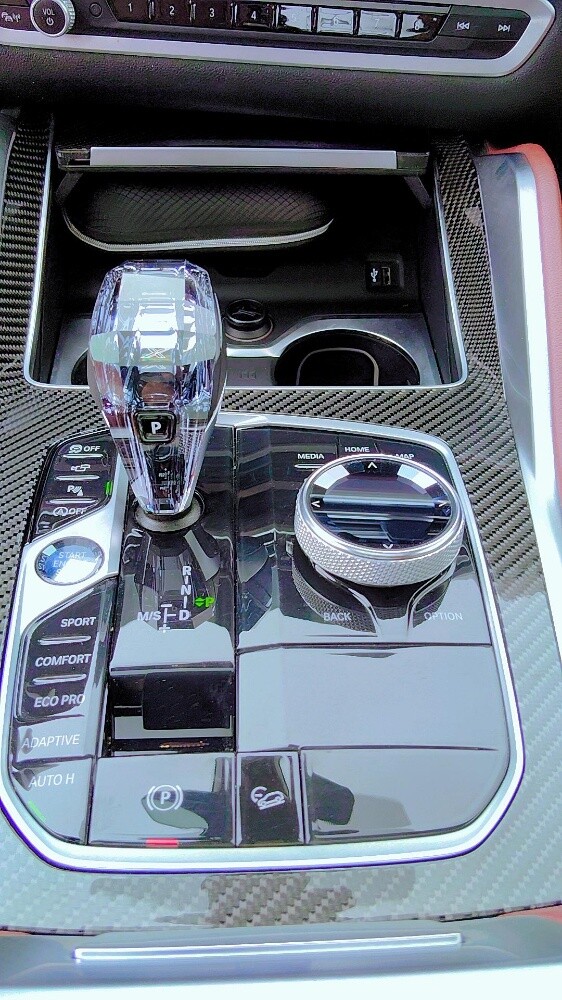 BMW X6 2021 Full Option — photo 11 for sale in Qatar