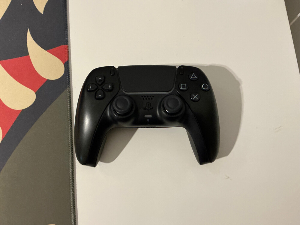 PlayStation 5 Controller - 1