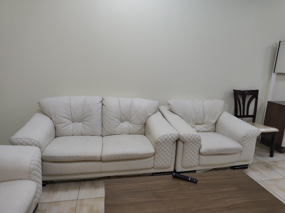 White Colour Leather Sofa 5 seats - 2