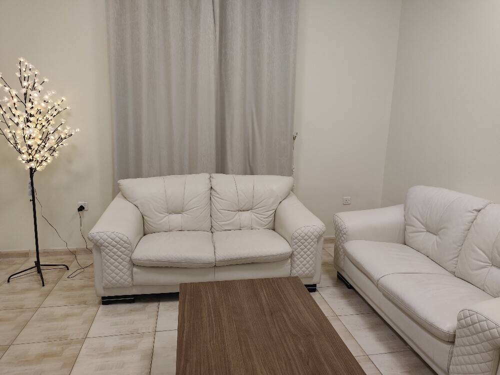 White Colour Leather Sofa 5 seats - 10