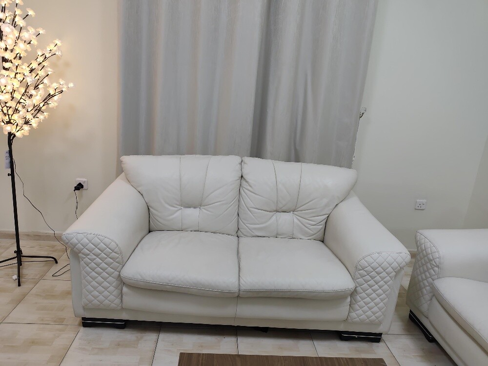 White Colour Leather Sofa 5 seats - 3