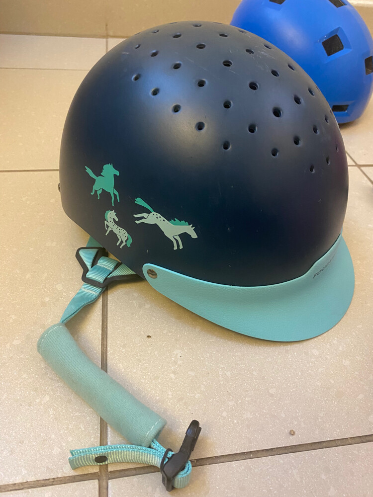 Helmets B-twin and Decathlon  - 12