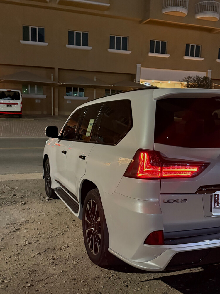 Lexus Black edition 2021 — photo 1 for sale in Qatar