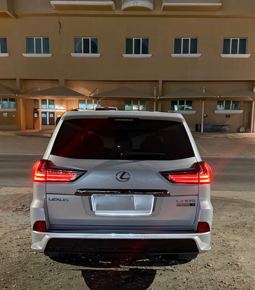Lexus Black edition 2021 — photo 6 for sale in Qatar