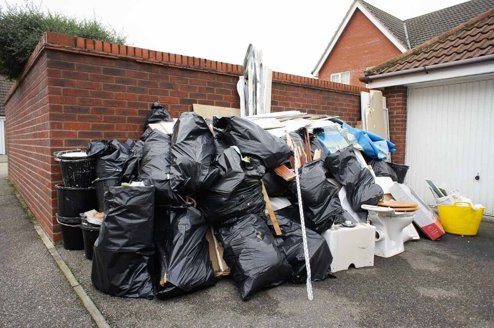WASTE/JUNK Removal - 3