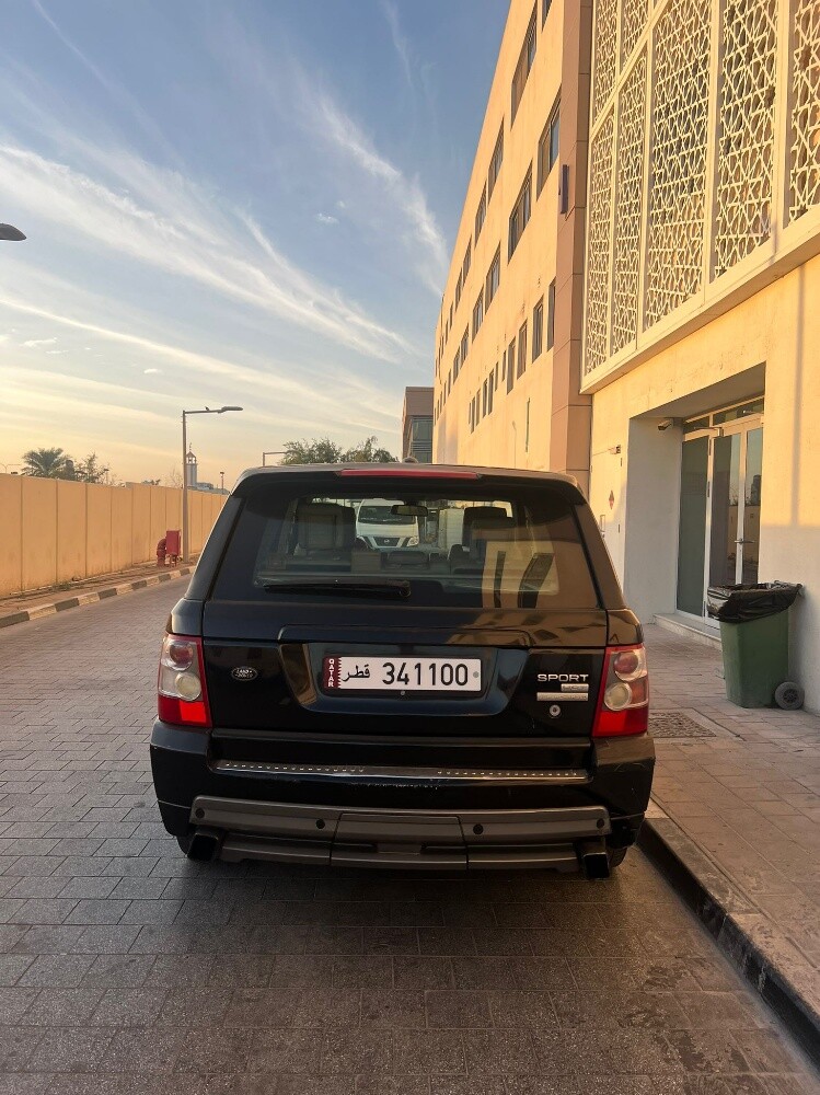 range rover with special number - 2