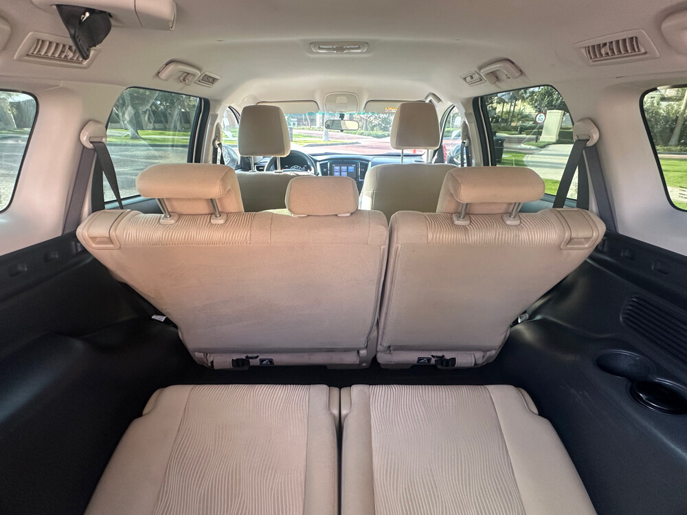 Montero Sport 2023 with warranty - 21
