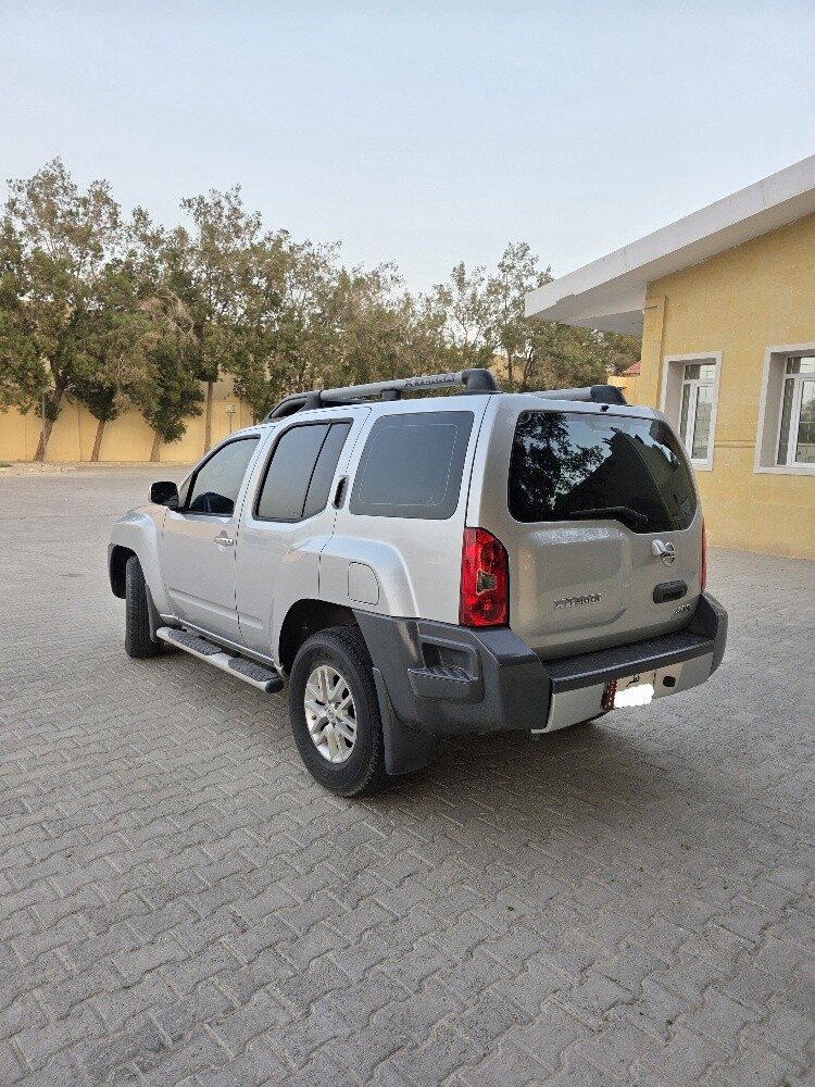 Nissan Xterra 2014 perfect — photo 3 for sale in Qatar